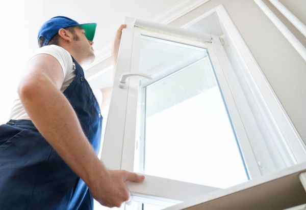 Vinyl Windows Installation in Brick