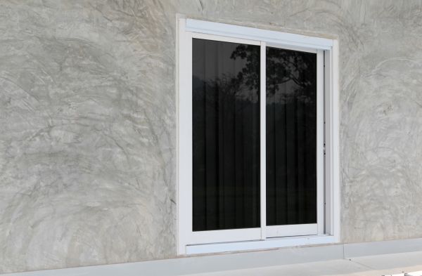 Sliding Window Replacement in Brick