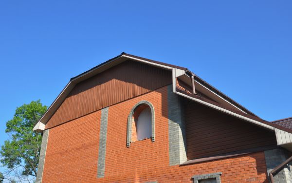Brick Window Installation in Brick